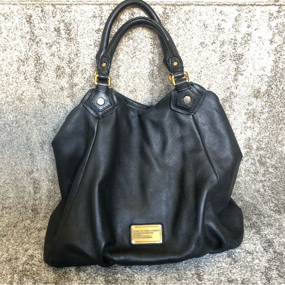 Vintage MARC JACOBS Vintage Handbag 100% Cow Hide Hobo Black Gold - Picture 1 of 12